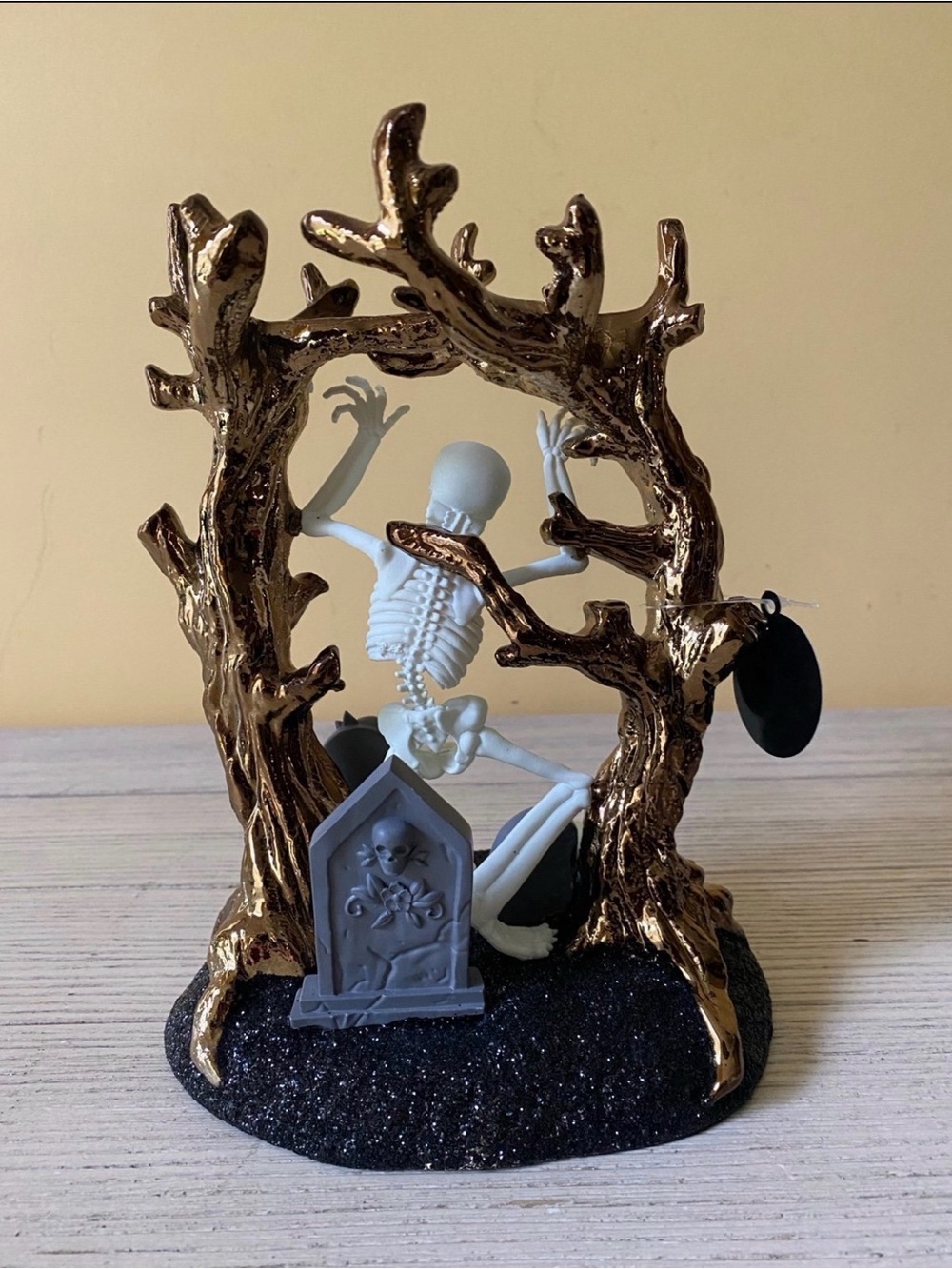 Bath & Body Works Halloween Skeleton Candle Holder - Picture 4 of 5